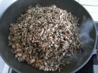Sophora Japonica Pork Buns recipe