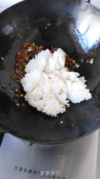 Korean Style Chili Seaweed Fried Rice recipe
