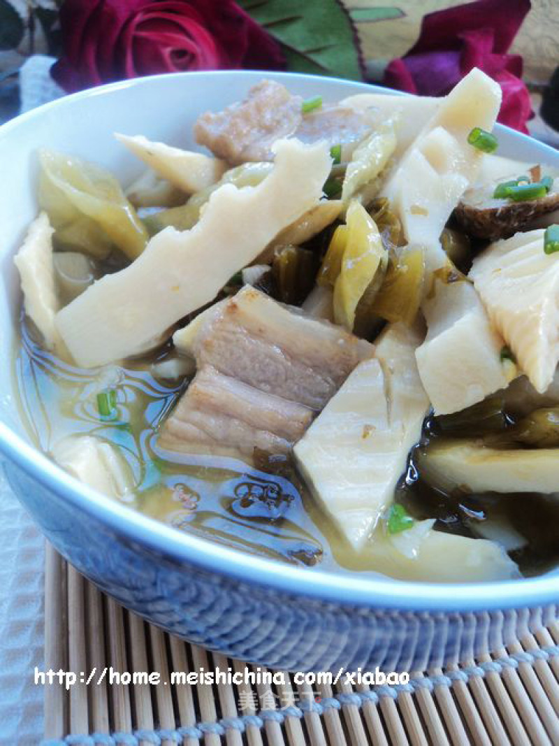 [pickled Pepper and Pickled Vegetable Bamboo Shoots] recipe