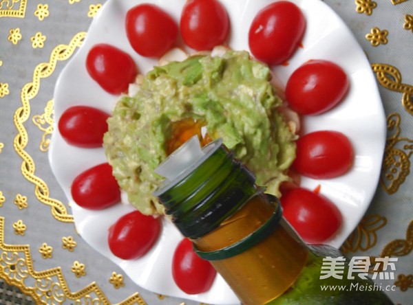 Avocado and Water Chestnut Salad recipe