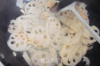 Home-cooked Crispy Lotus Root recipe
