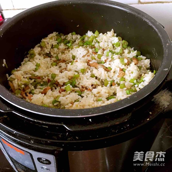 Braised Rice with Pork and Beans recipe