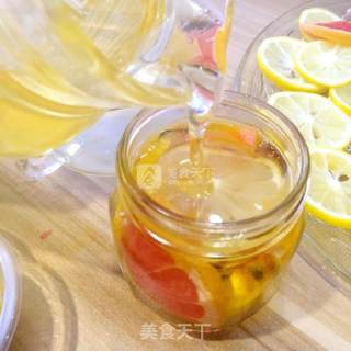 Honey and Fruits are Colorful to Tease You All Summer recipe