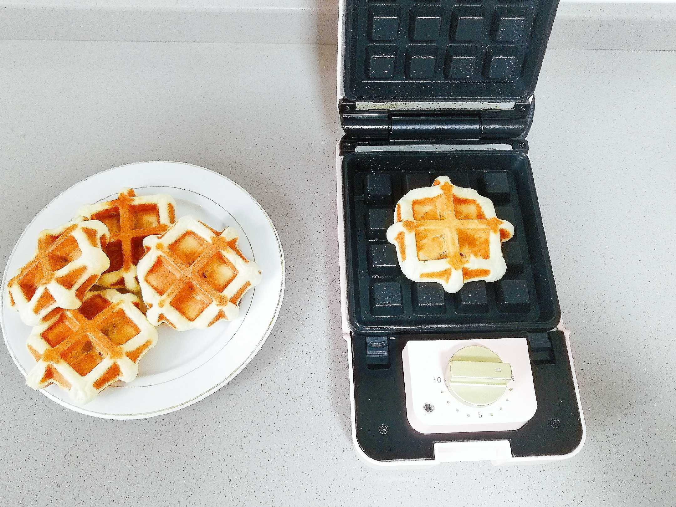 The Waffles are Sweet and Soft Like This, I Don’t Want to Eat Them Anymore and Buy Them Outside. recipe