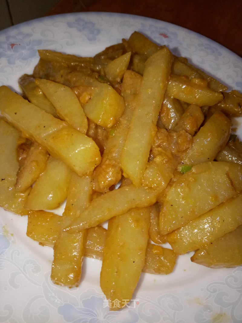 Stewed Potatoes with Egg Yolk recipe