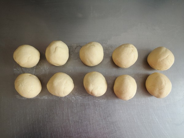 Red Bean Paste Sticky Bean Buns recipe