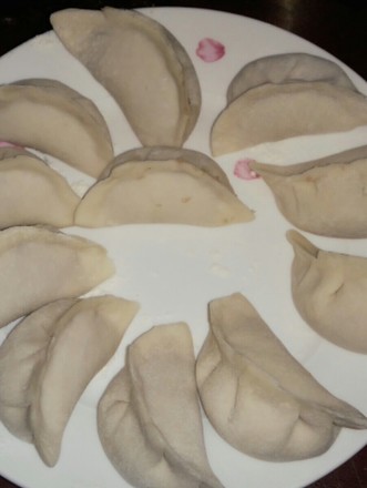 Celery Pork Dumplings with Thin Skin and Soft Noodles. recipe