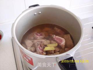 Braised Pork Ribs with Sauce and Bamboo Shoots recipe