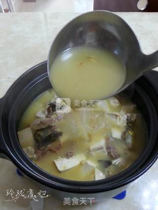 Yellow Bone Fish Tofu Soup recipe