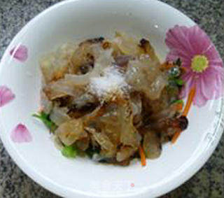 Jellyfish Mixed with Parsley recipe