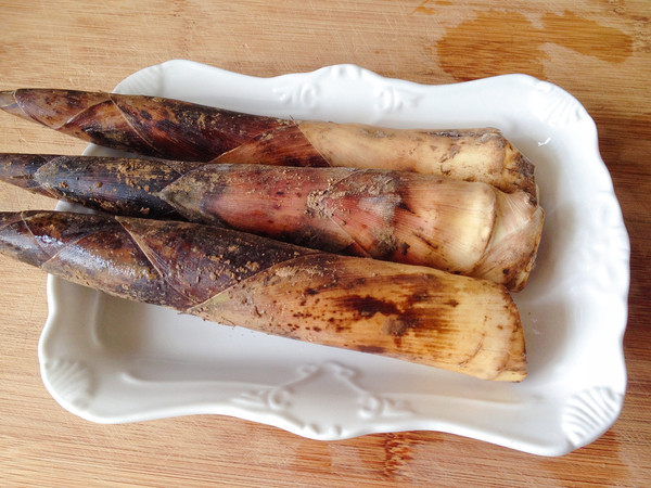 Braised Spring Bamboo Shoots in Oil recipe