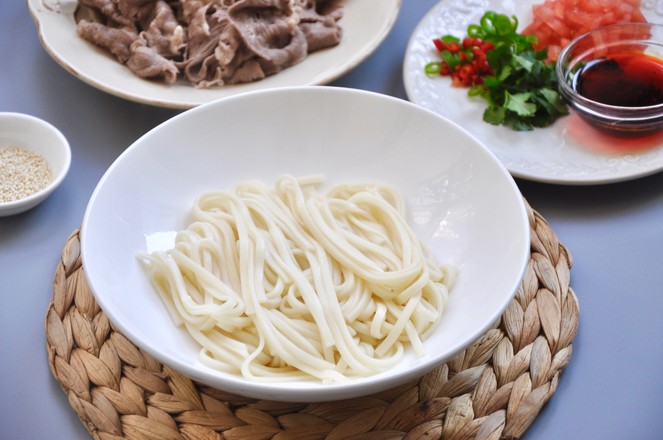 Beef Noodles with Sesame Sauce recipe