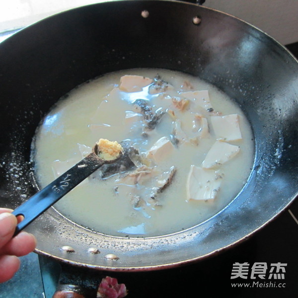 Light Tofu Choi Fish Soup recipe