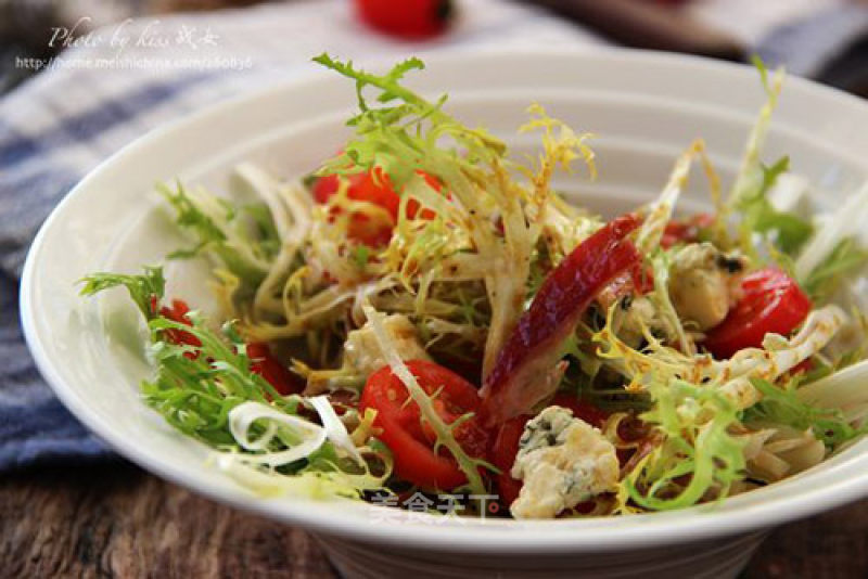 [food is Still Ring Western Food Competition Area]: The Heavy Taste in Cheese---blue Cheese Salad recipe