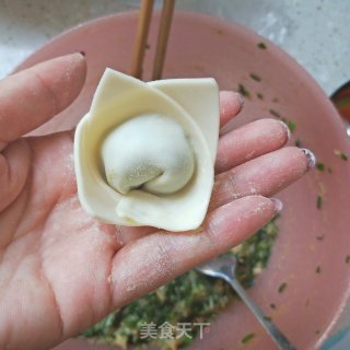 Three Fresh Wontons recipe