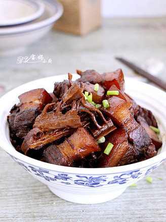 Braised Pork Belly and Dried Bamboo Shoots recipe