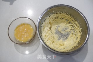 Two-color Chess Cream Cake recipe