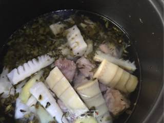 Catch The Tail of Spring [chopsticks with Bamboo Shoots] recipe