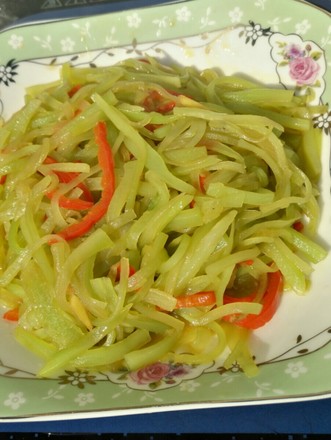Vegetarian Stir-fried Shredded Lettuce recipe