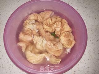 Braised Pork Intestine Ear Strips recipe