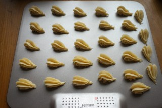 #柏翠大赛# Shell Jam Sandwich Cookies recipe