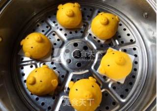 Golden Pig Steamed Buns recipe