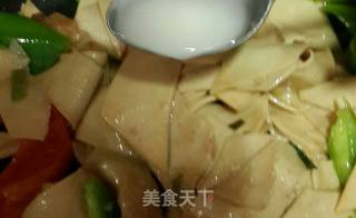 Dried Tofu with Northeastern Peppers recipe