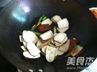 Stir-fried Tofu with Green Pepper and Fragrant Dried recipe