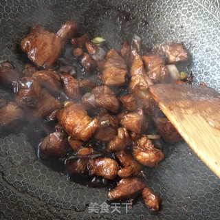 Roast Pork with Taro recipe