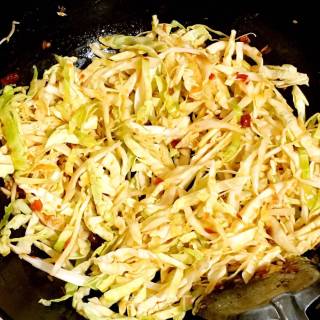 Scrambled Eggs with Cabbage and Vermicelli recipe