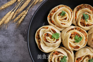 Coarse Grain Production | Rose Fried Dumplings recipe