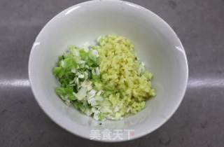 Small Cabbage Steamed Bun with Minced Pork recipe