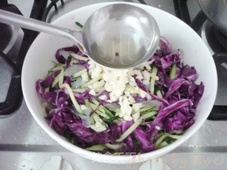 Purple Cabbage Mixed with Jellyfish recipe