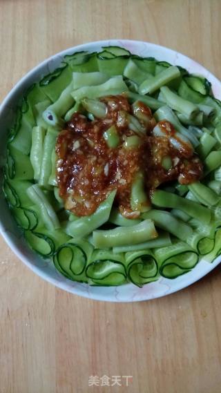 Garlic and Kidney Beans recipe