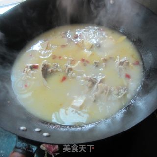 White Pepper Tofu Fish Soup recipe