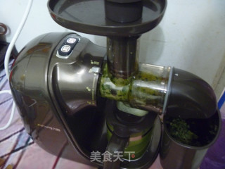 [clearing Heat and Removing Fire, Beautifying and Beautifying Vegetable Juice]---cucumber and Pear Vegetable Juice recipe