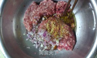 Purple Shoe-shaped Steamed Dumplings recipe