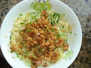 Cucumber Fried Noodles recipe