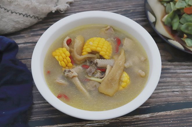 Chicken Soup with Bamboo Fungus and Corn recipe