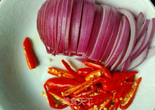Stir-fried Pork with Onion and Black Pepper recipe