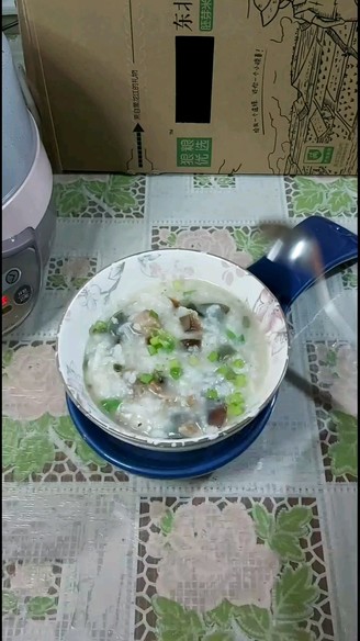 Preserved Egg Beef Porridge recipe