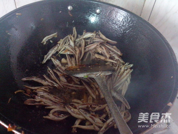 Spicy Dried Fish recipe