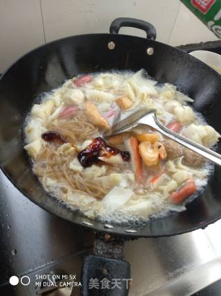 Cabbage Vermicelli Burning Hot Pot Balls recipe