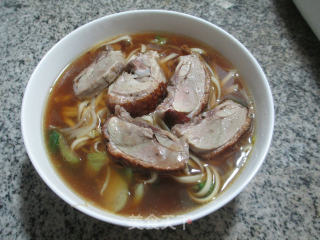 Roasted Duck Noodles with Green Bean Sprouts and Vegetables recipe