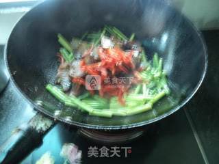 Stir-fried Garlic with Bacon and Sausage recipe