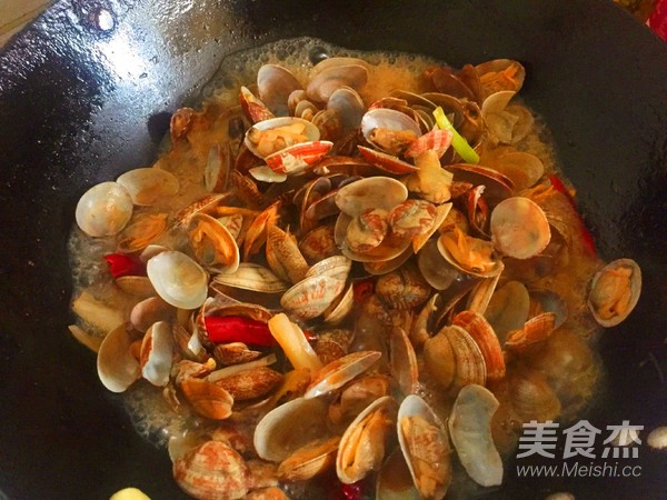 Spicy Fried Clams recipe