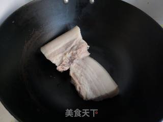 Pork Belly Stewed with Sauerkraut and Frozen Tofu recipe