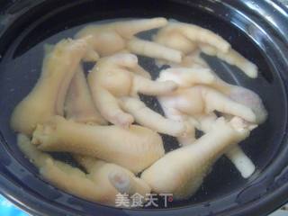 【healthy Soup Pot】peanut Chicken Feet Soup recipe