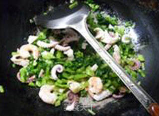 Stir Fried Shrimp with Pickled Vegetables and Wang Chao recipe