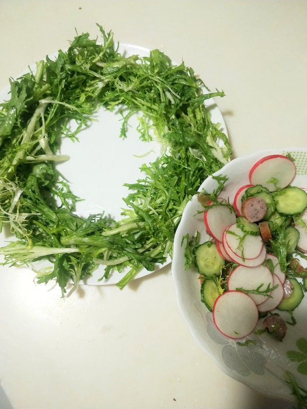 Garland Salad recipe